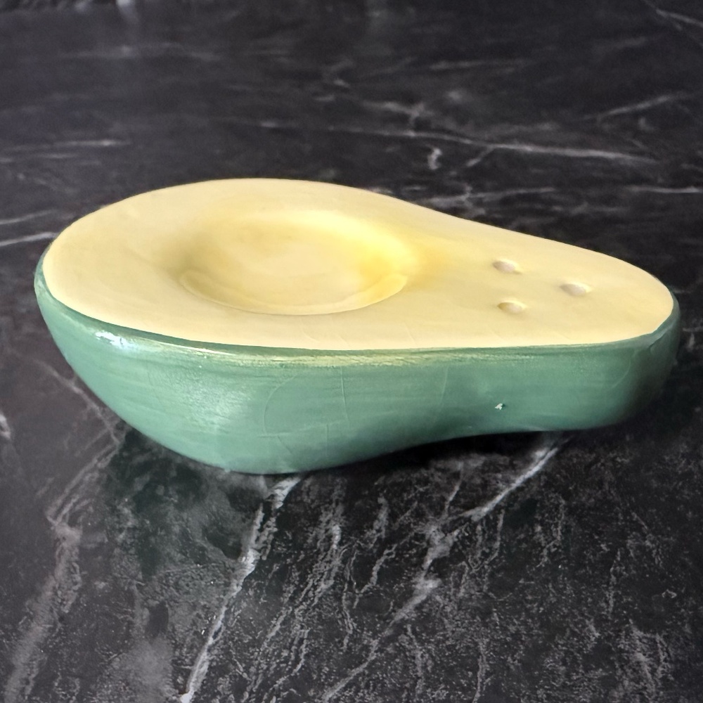 Avocado & Pit Salt and Pepper Shakers - Picture 10 of 11